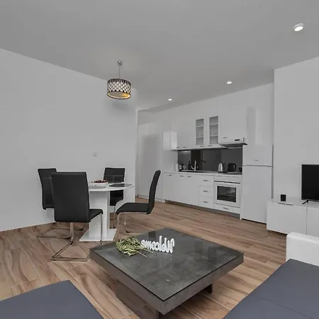 Apartment Medo Makarska