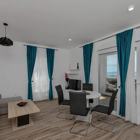 Medo * Makarska