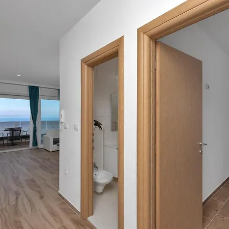 Apartment Medo Makarska
