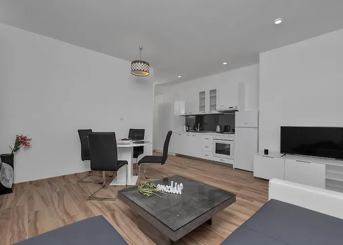 Apartment Medo Makarska